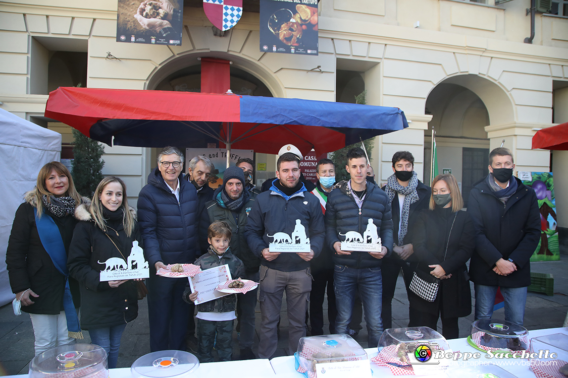 VBS_6116 - 10.ma Fiera Nazionale del Tartufo e Fiera dei Santi.jpg